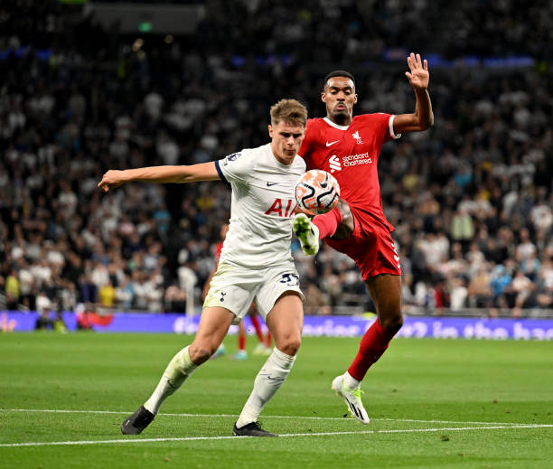 蒂娜加快进 蒂娜加快进