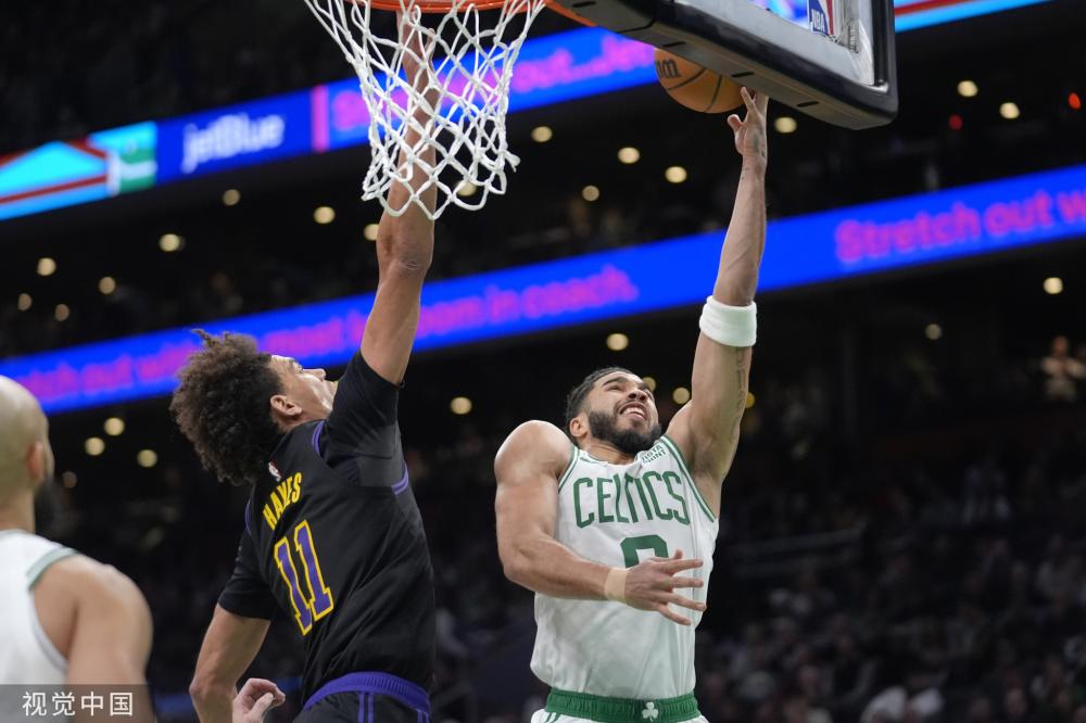 一位校队教 一位校队教